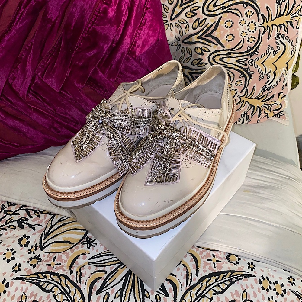 Zara Nude Oxford Shoes